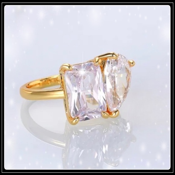NEW 14k GOLD SIMULATED DIAMOND DOUBLE STONE PEAR & PRINCESS STATEMENT RING - Picture 3 of 7